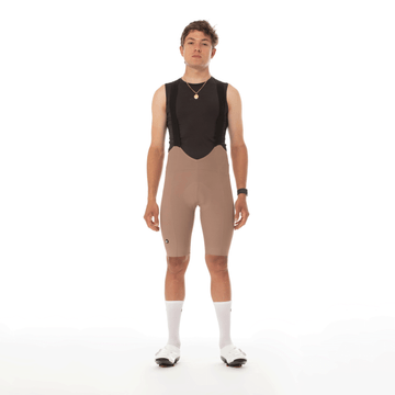 Pantaloneta Venge Reborn con cortes masculino